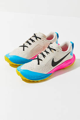Nike Air Zoom Terra Kiger 5 Sneaker