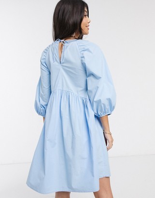 Vero Moda Petite oversized poplin smock dress in blue