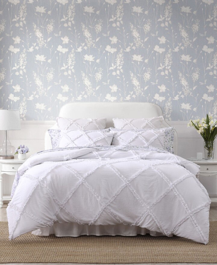 Laura Ashley Norah Solid Microfiber 2 Piece Comforter Set, Twin Xl