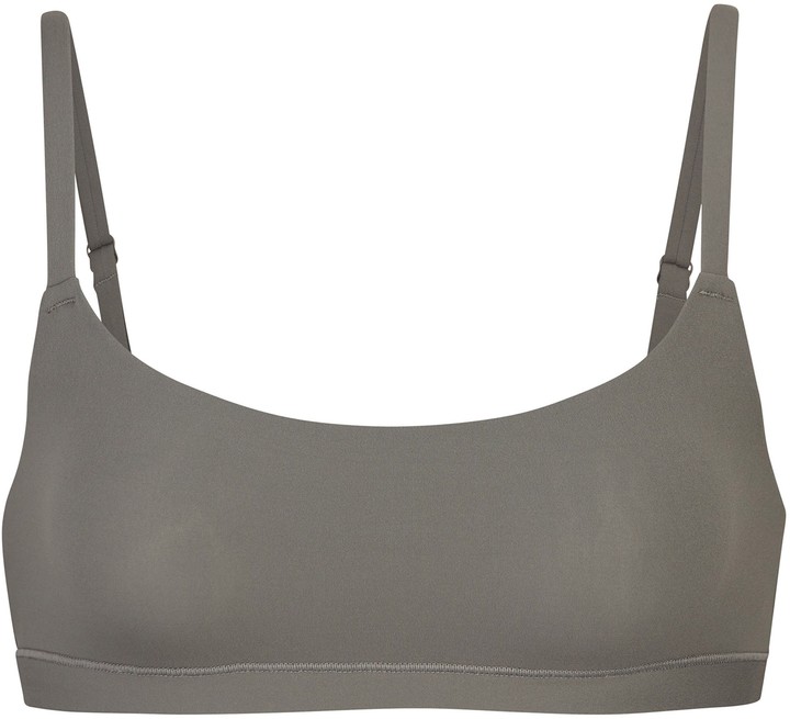 SKIMS Fits Everybody Scoop Neck Bra - ShopStyle Clothes and Shoes