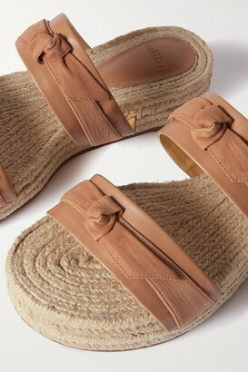 Alexandre Birman Clarita Knotted Leather And Suede Espadrille Slides - Tan