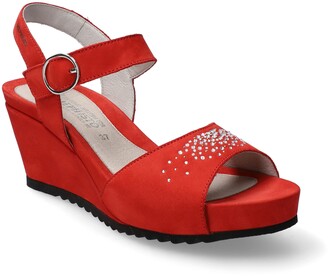 red mephisto sandals