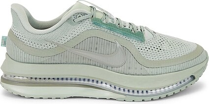 Pegasus Premium Sneaker