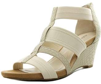 Alfani Womens Mavenn Open Toe Casual Platform Sandals.