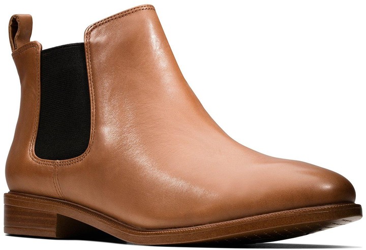 clarks coffee cake wide fit shoes