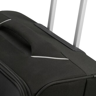 American Tourister Holiday Heat 4-Spinner 67cm Medium Suitcase