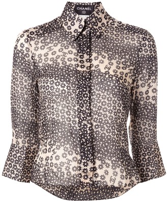 Chanel Pre Owned 2003 floral cropped shirt