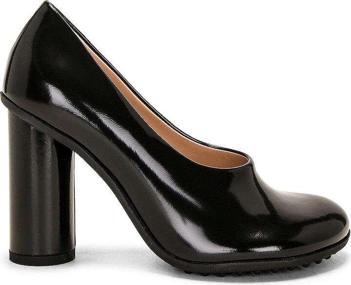 Bottega Veneta Atomic Pump in Black