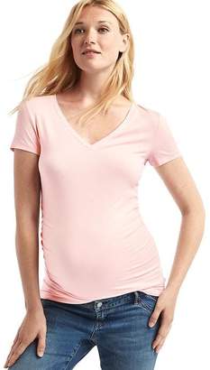 Gap Maternity Pure Body short-sleeve V-neck tee