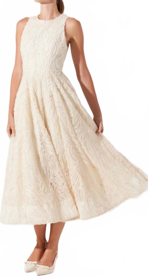 Lillemor 3D Textured Midi Dress In Cream