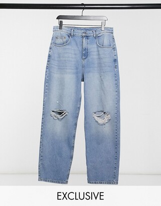 Reclaimed Vintage inspired 90's baggy jean in washed blue