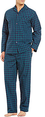 Roundtree & Yorke Long Sleeve Plaid Pajama Set