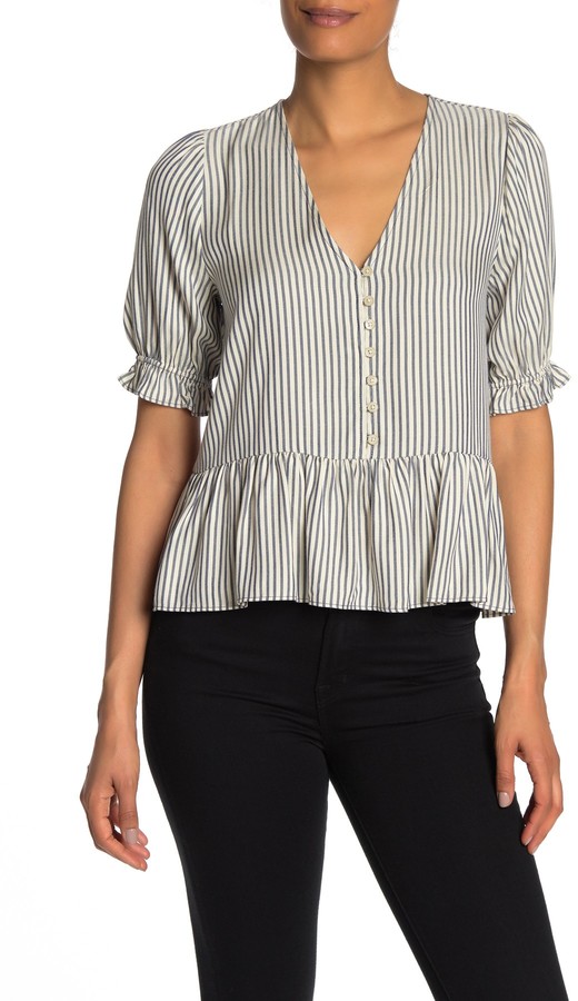 courtyard ruffle hem top madewell