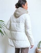 Thumbnail for your product : Gianni Feraud funnel neck puffer in cream
