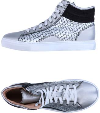Momino High-tops & sneakers - Item 11275516SL