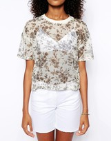 Thumbnail for your product : ASOS COLLECTION T-Shirt in Floral Print