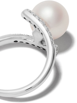 Yoko London 18kt white gold Classic Freshwater pearl and diamond ring