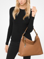 skorpios large pebbled leather shoulder bag