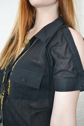 linQ Ruched Open Sleeve Shirt in Black