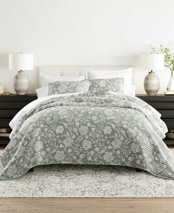 IENJOY HOME Textured Floral Reversible 3-Pc. Quilt Set, King/California King