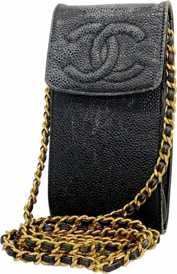 Chanel Black Grained Calfskin Shoulder Bag (Pre-Owned)