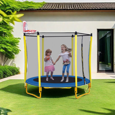 Merax 5.5' Round Trampoline with Safety Enclosure