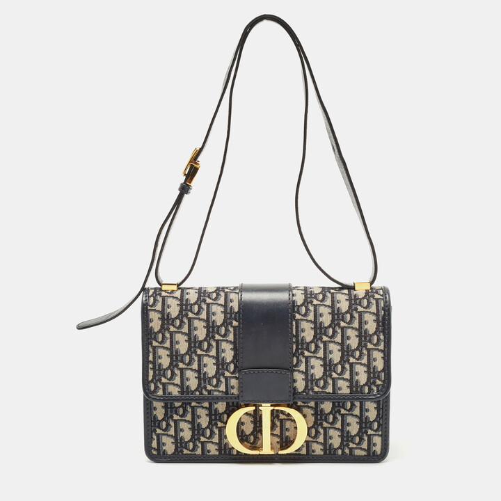 Christian Dior pre-owned 30 Montaigne Shoulder Bag - Farfetch