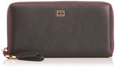 Thumbnail for your product : Tommy Hilfiger Womens BW56924332 Wallet