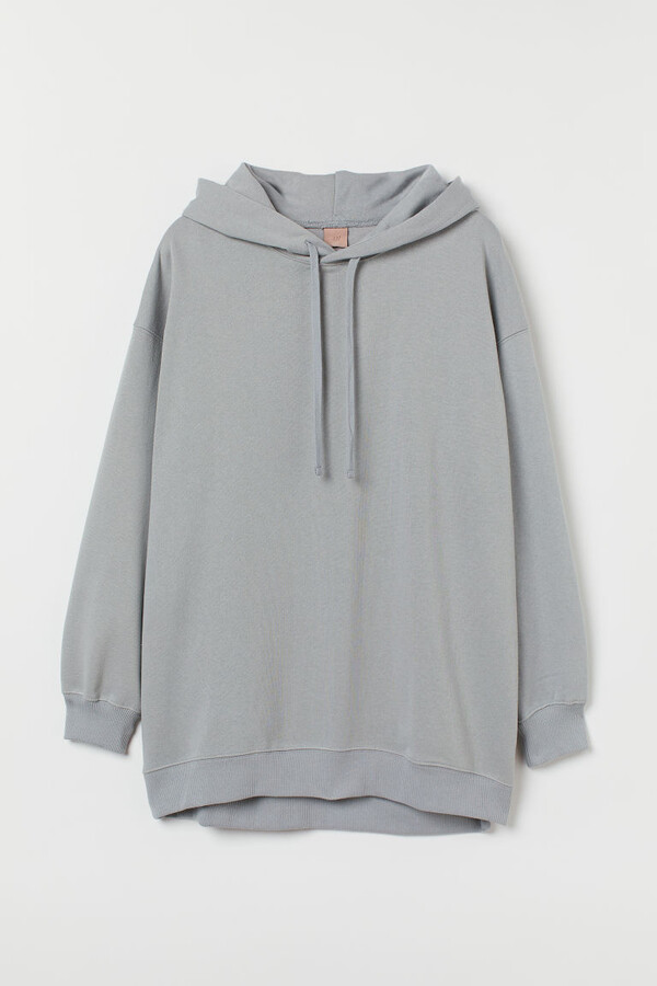 oversized gray sweatshirt