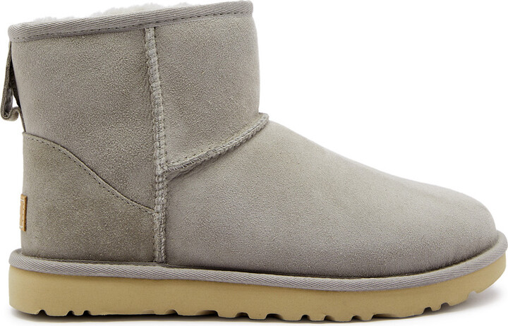 UGG Women's Designer Classic Mini II Suede Tan Boots UK6