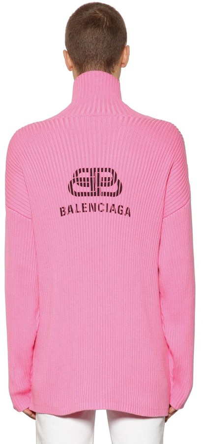 mens light pink turtleneck
