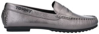 tommy hilfiger karvel penny loafer