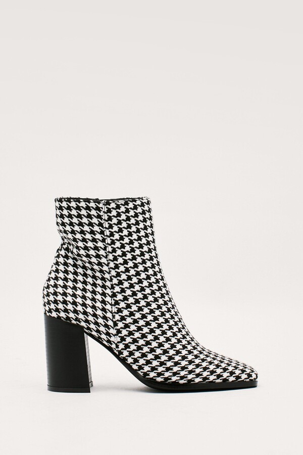 houndstooth boots black white