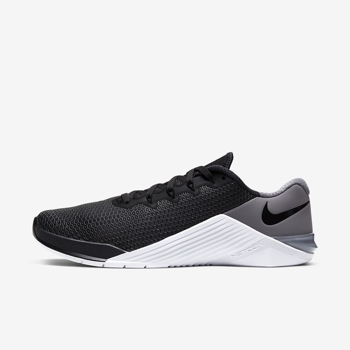nike shoes for running and lifting