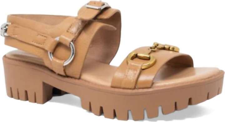 Django & Juliette Women's Briming Sandals In Dark Tan/toffee