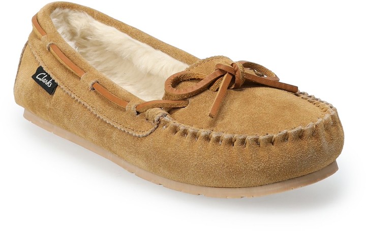 clarks suede slippers
