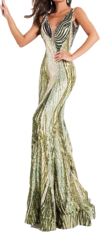 Long Fitted Sequin Mermaid Prom Dress In Green