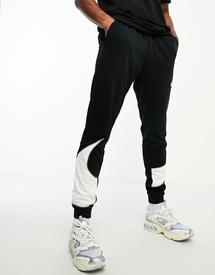 Nike Training Axis Dri-FIT ADV leggings in black