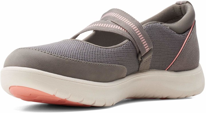 clarks sneakers sale