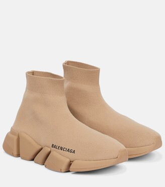 الإستنباط حديقة طبيعية ثمين balenciaga beige speedrunners - ashworkshop.org