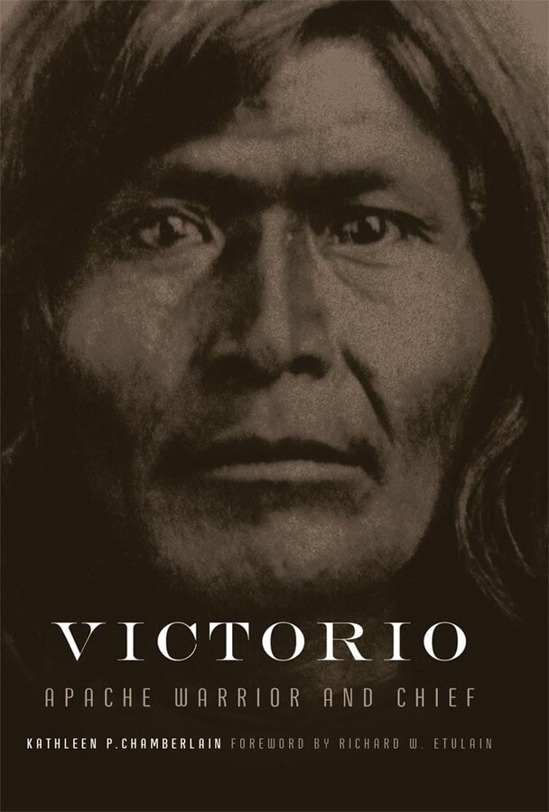 The Oklahoma Western Biographies: Victorio : Apache Warrior and Chief (Series #22) (Paperback)