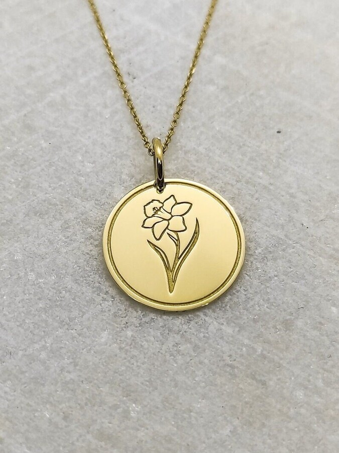 Etsy 9K Solid Gold Narcissus Pendant Engraved December Birthflower Necklace