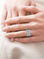 Thumbnail for your product : Kwiat 18kt white gold diamond Moonlight three-row crossover ring