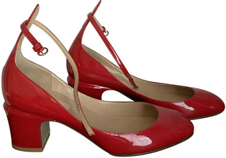 tango heels