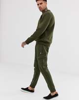 Thumbnail for your product : Polo Ralph Lauren player logo double tech cuffed cargo joggers in olive green