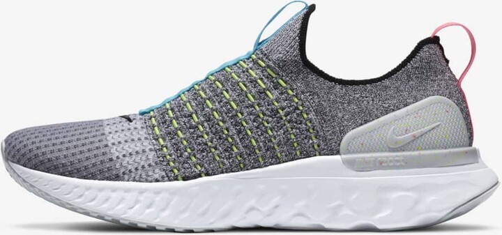 nike react phantom flyknit