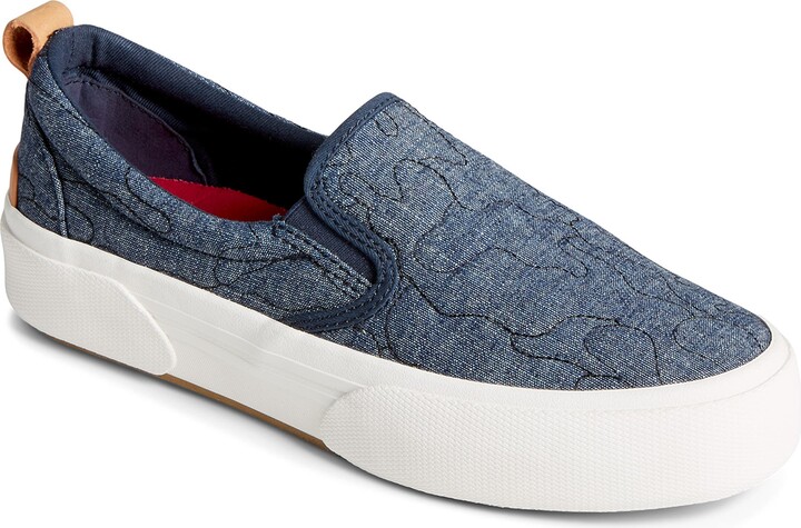 sperry pier wave slip on sneaker