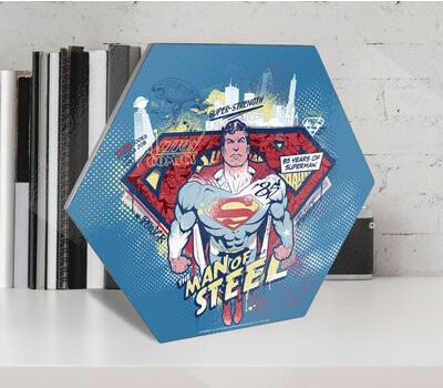 Superman (85Th - Man Of Steel) Knexagon Wood Print
