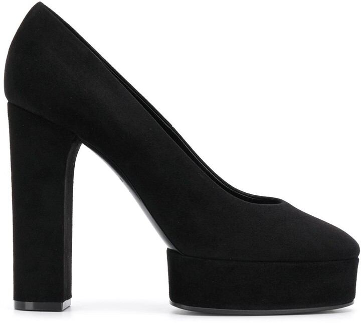 black round toe heels