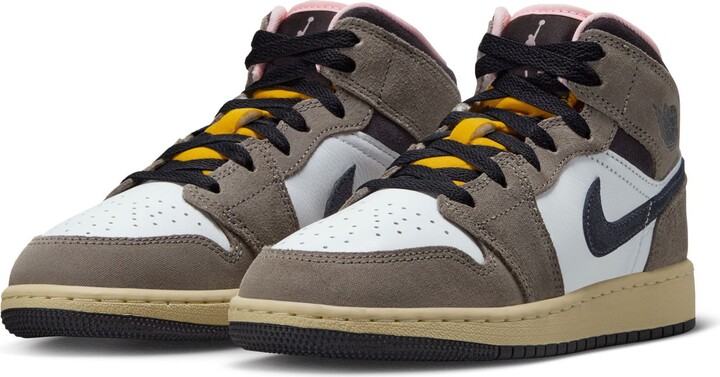 Nike Kids' Air Jordan 1 Mid Sneaker